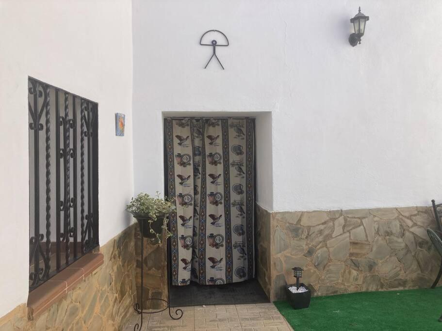 הוילה Casa Cueva Rural Estacion De גואדיקס מראה חיצוני תמונה