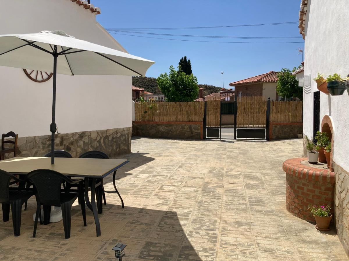 הוילה Casa Cueva Rural Estacion De גואדיקס מראה חיצוני תמונה
